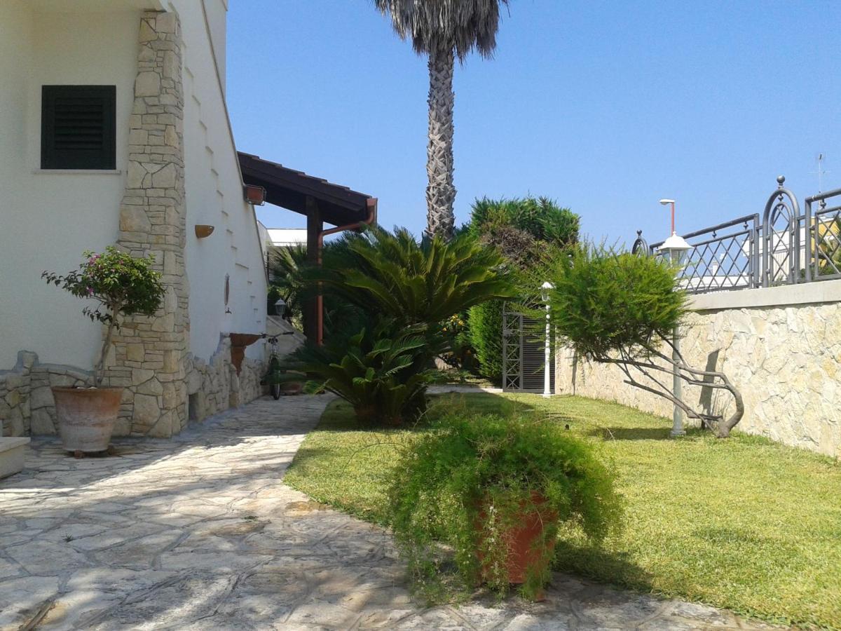 Villa Diomira Torre dell'Orso Exterior foto