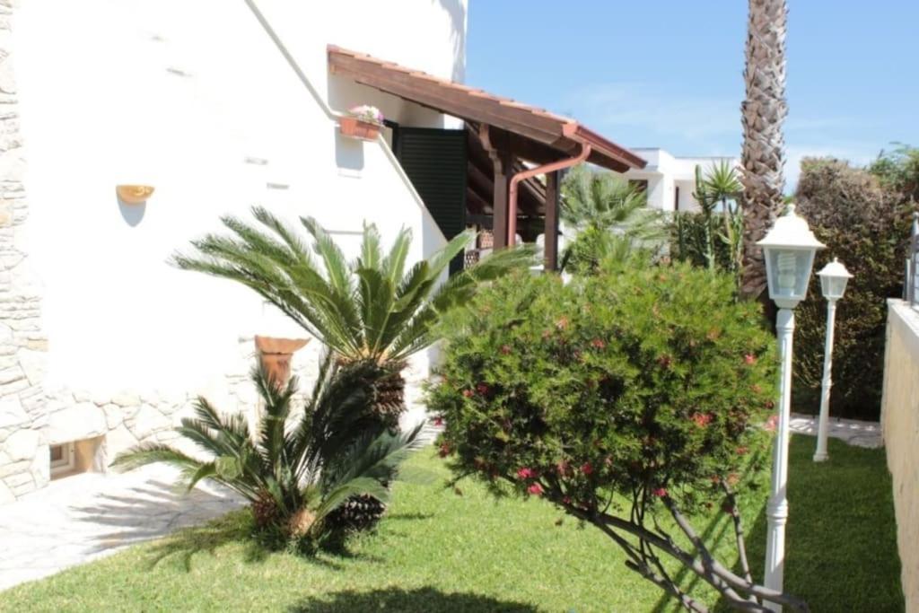 Villa Diomira Torre dell'Orso Exterior foto